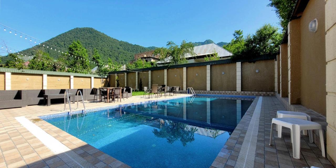 Aylin Boutique Hotel ガバラ エクステリア 写真